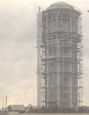 Bestaande foto's bouw watertoren opgedoken